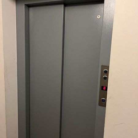 Apartment Near Metro & Netflix Вена Экстерьер фото
